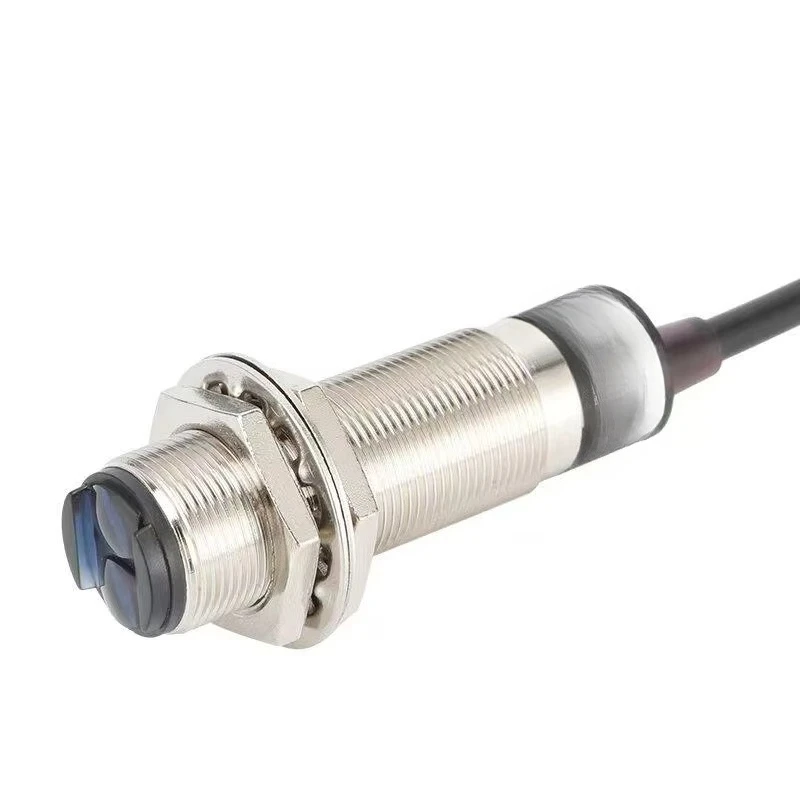 Diffuse Reflection Photoelectric Switch NPN/PNP 24V Long-distance Sensing Distance Sensor, Guide Rail Installation -20C~ + 60C
