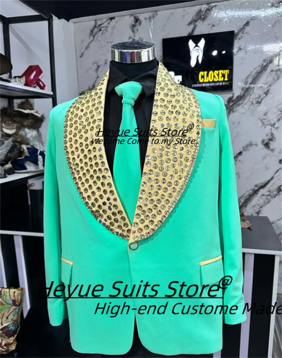 

Luxuly Gold Stone Shawl Lapel Men Suits Customized Male Prom Blazers High-end Banquet Dinner Groom Wedding Tuxedos 2 Pieces Sets