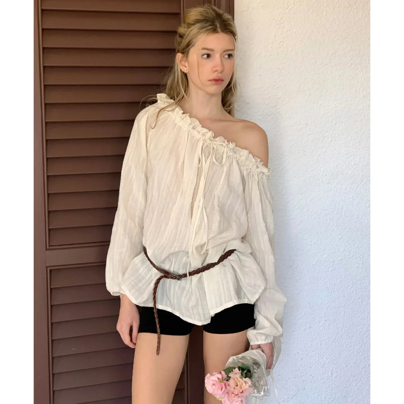 

Spring 2026 Letterfommoon Simple One-Shoulder Gored Shirt Korean Style Loose Fit Cotton Long Sleeve Unisex Shirt