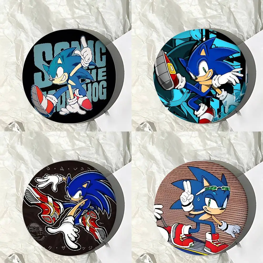 S-SupersonicS-s-SonicS-Game Minimalist Exquisite Tinplate Brooches: Sleek Badge Lapel Pins For Bag Accessories, Practical Souven