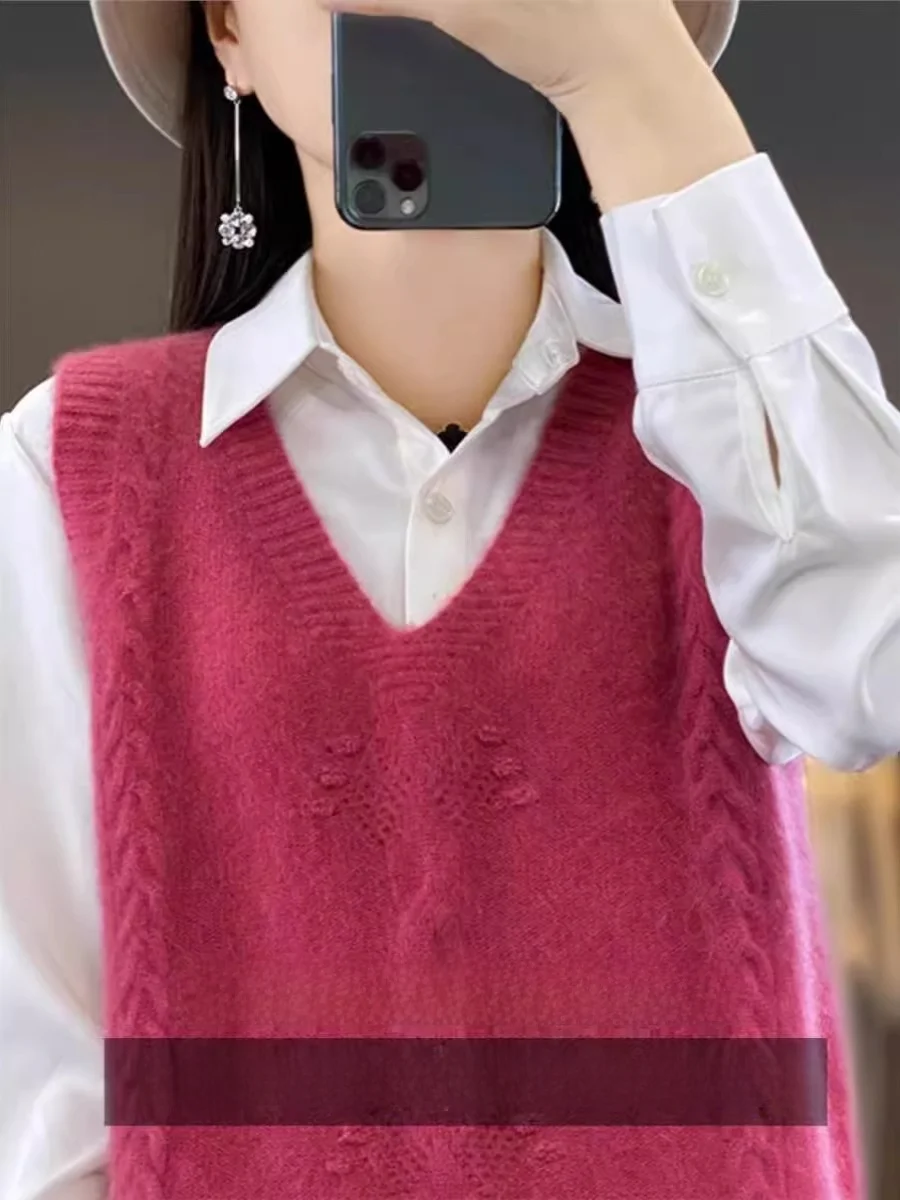 

Spring 2026 New Sle Thin Versatile Woolen Sweater Loose V-Ne Vest Knitted Outerwear oulder Pad Jaet Women's Vest