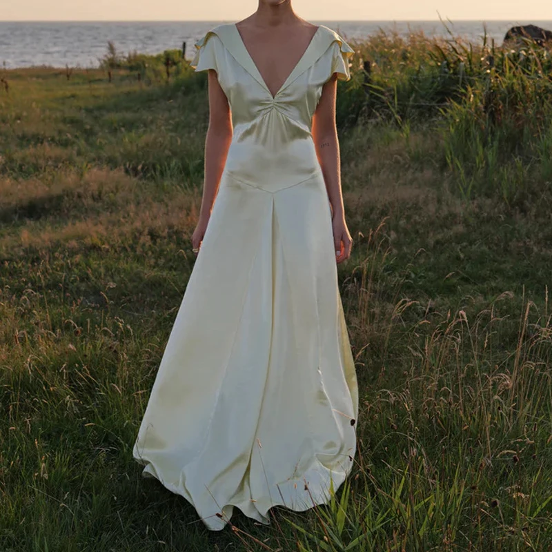 Mode V-hals Grote Backless Satijnen Maxi-jurk Elegante Dames Effen Kleur Slanke Banketjurk Zomer Nieuwe Mouwloze Veterjurken