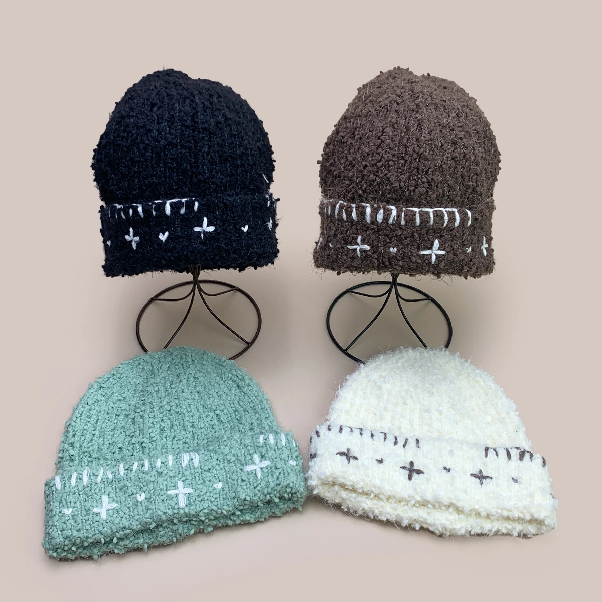 

Korean Casual Niche Hand Crochet Knitted Hats New Men Women Warm Retro Fashion Outdoor Simple Versatile Loose Personal Beanies