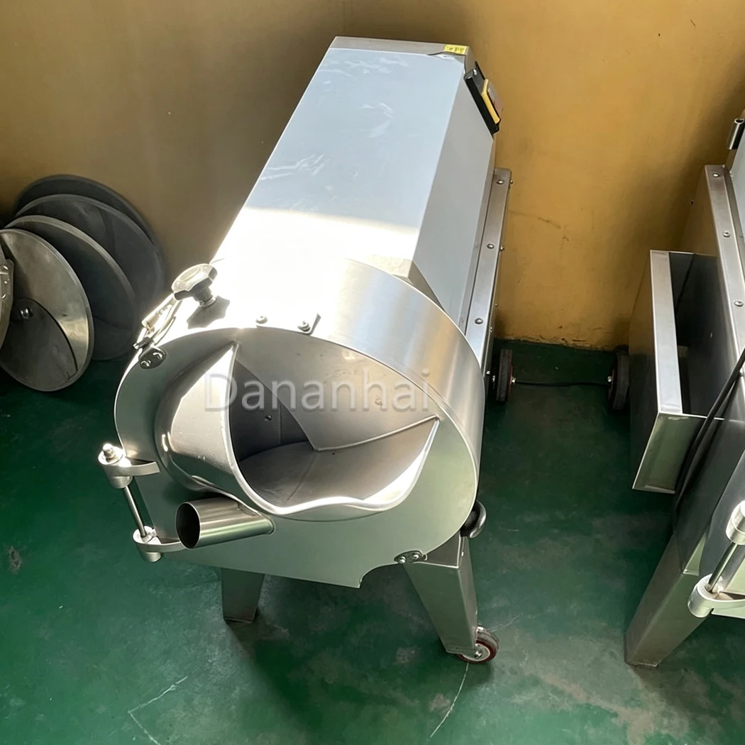 Type 80 Commercial Vegetable Processor, Vegetable Cutter 70KG Stable Body Shredding Machine for Catering Vegetable Preparation