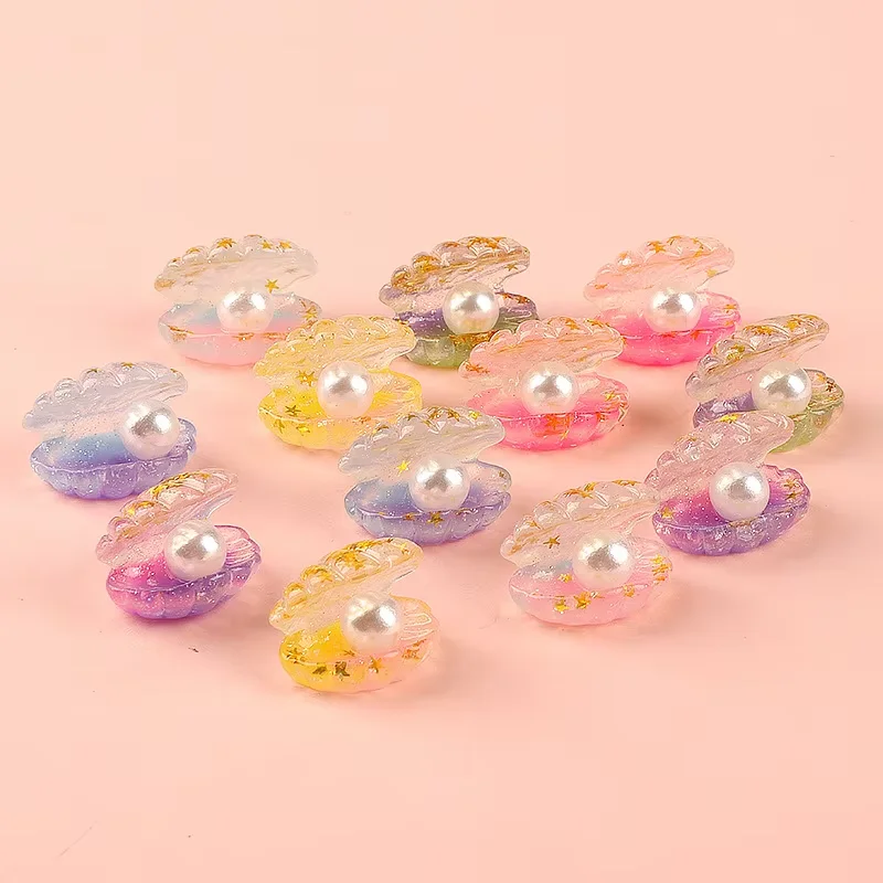 12 szt. Mini Figurki Świecące Muszelki Morskie Zabawka Żywiczna Mikro Krajobraz Ozdoba DIY Klej Kremowy Naklejka na Lodówkę Prezent dla Dzieci