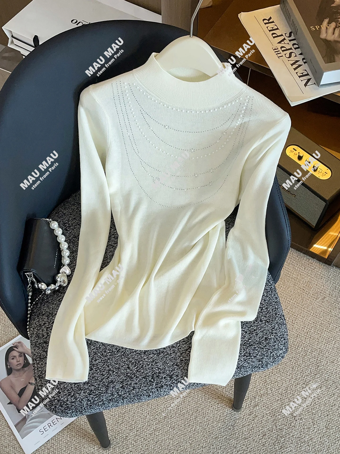 

South Oil High-End Women's ort Knitted Sweater 2025 Autumn Winter Slim Fit Glittering Top Comfortable Breathable Daily Wear