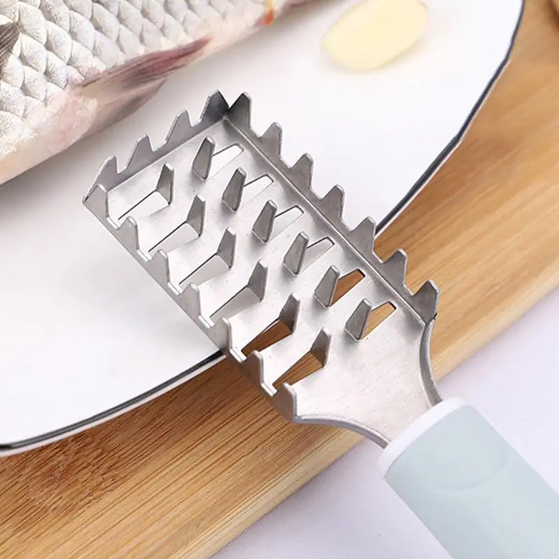 Stainless Steel Fish Scaler Remover Skin Scraper Seafood Tool Fish Cleaning Peeler Sawtooth Scraping Gadget Kitchen Accessories