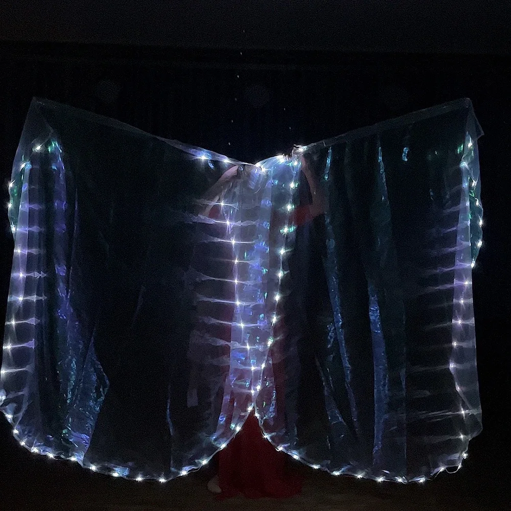 Nuova bandiera luminosa a LED in tessuto bianco con interruttore Puntelli per la danza Costumi per spettacoli Puntelli per spettacoli di danza del ventre Ventilatore per pratica