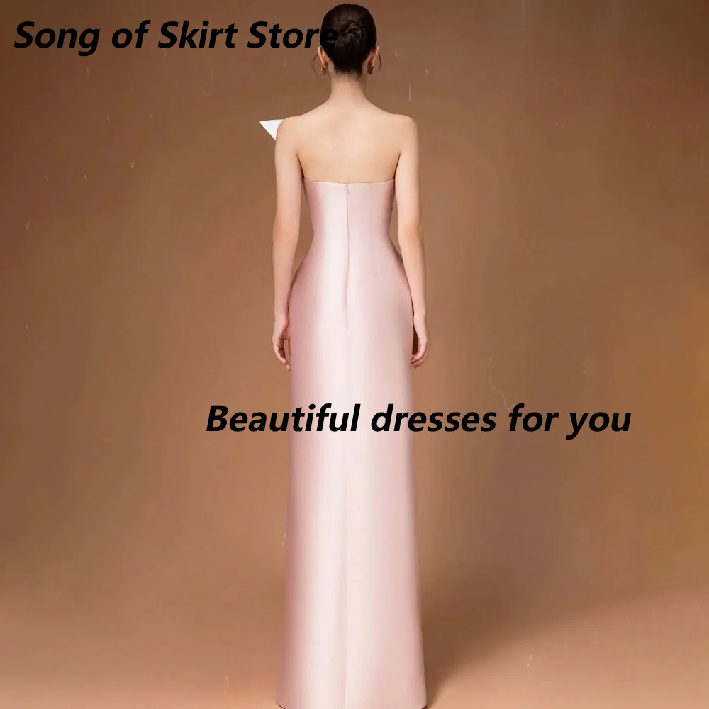 Customized Blush Shiny Satin Sheath Asymmetric Fold One Shoulder Mother Of The Bride Gown Column Mermaid Wedding Guest Gown