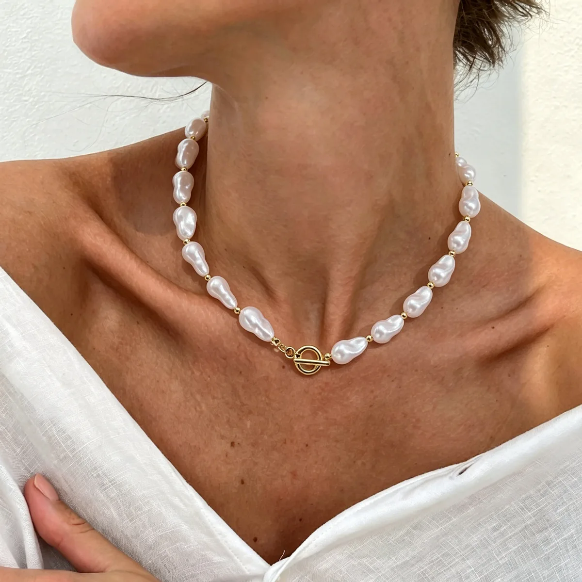 Dainty Ins Style Baroque Irregular Pearl Necklace 18K Gold Plated Stainless Steel Delicate Chain Elegant Layering Fashion Neckla