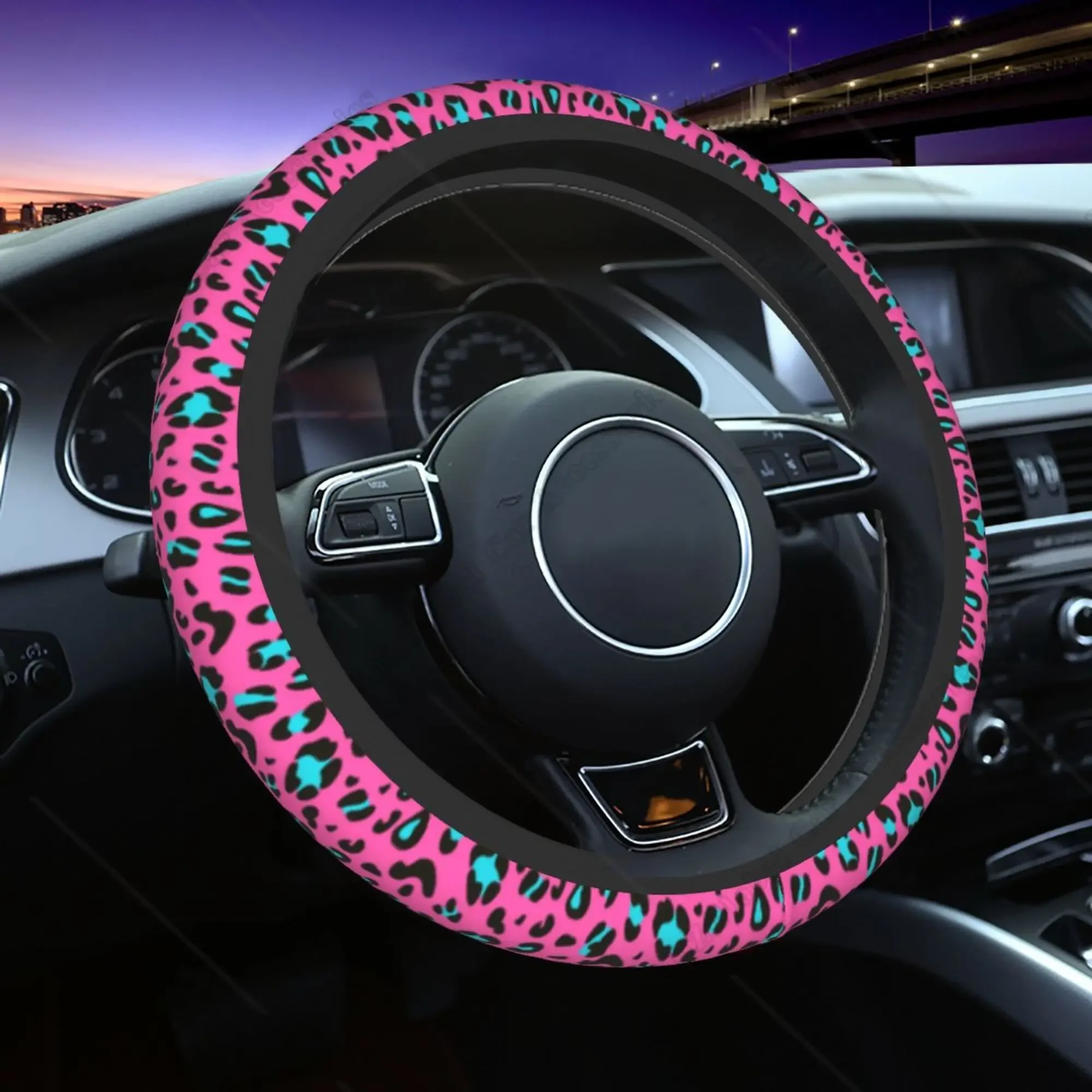 Coprivolante con motivo leopardato rosso rosa universale da 15 pollici accessori per auto carini decorazione protettiva per donn