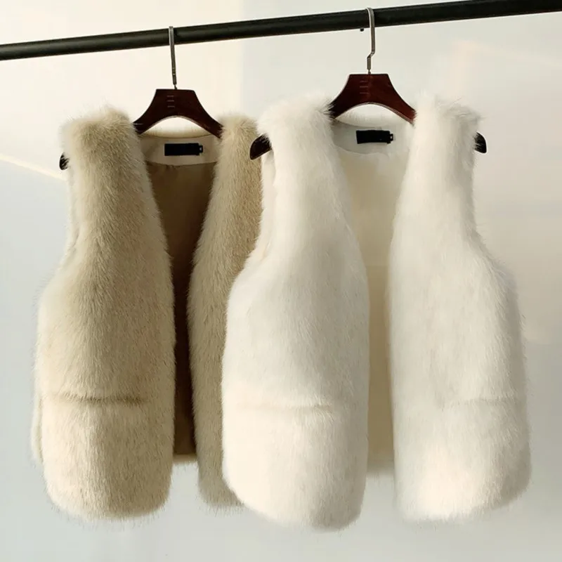 

Women 2025 Autumn Winter New Slim Sleeveless Coats Fur Cardigan Female Faux Fox Fur Vest Ladies Artificial fur Waistcoat Tops