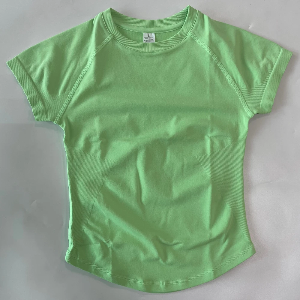 Langärmliges Kurzarm-Top für Damen, Fitness-Crop-Top, leichtes Yoga-Top, dehnbares Workout-Shirt, Lauf- und Sportshirt – Detail 14