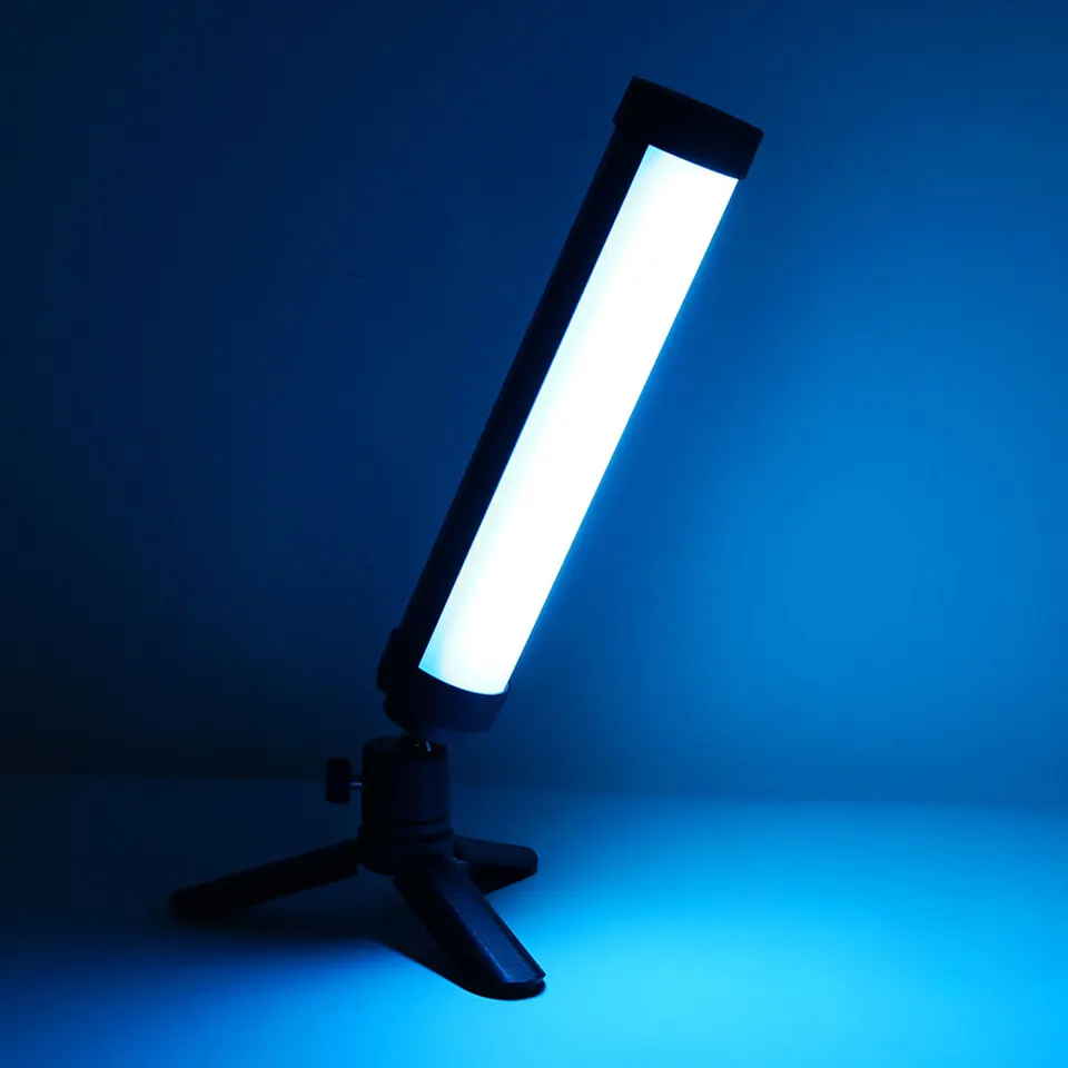 LUXCEO V8 Portable RGB Video Light Gamer Lamp 2000mAh Photo Video