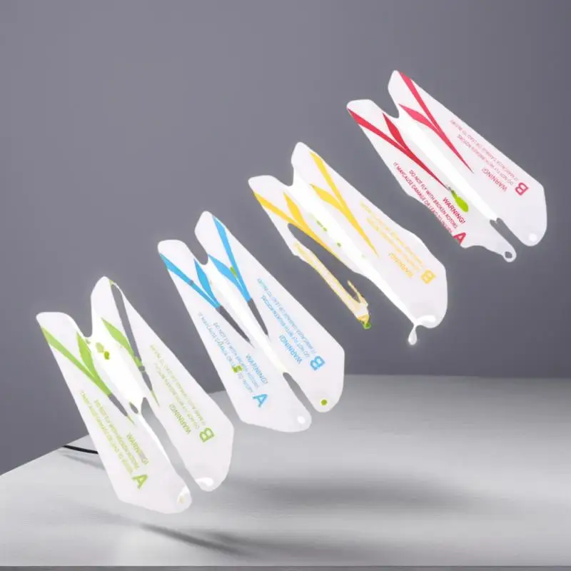 4 szt. 9CM Zapasowe śmigła do mini helikopterów RC - Idealne do dronów CH002 CH023