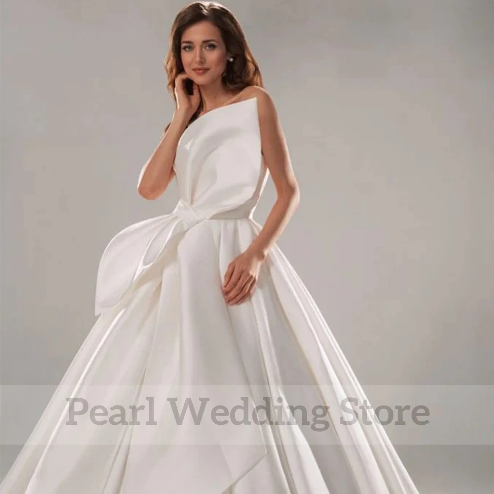 Chic Bow Strapless Wedding Dress Classic A-Line Floor Length Satin Bridal Backless with Sweep Train Sleeveless Civil Bride Gowns