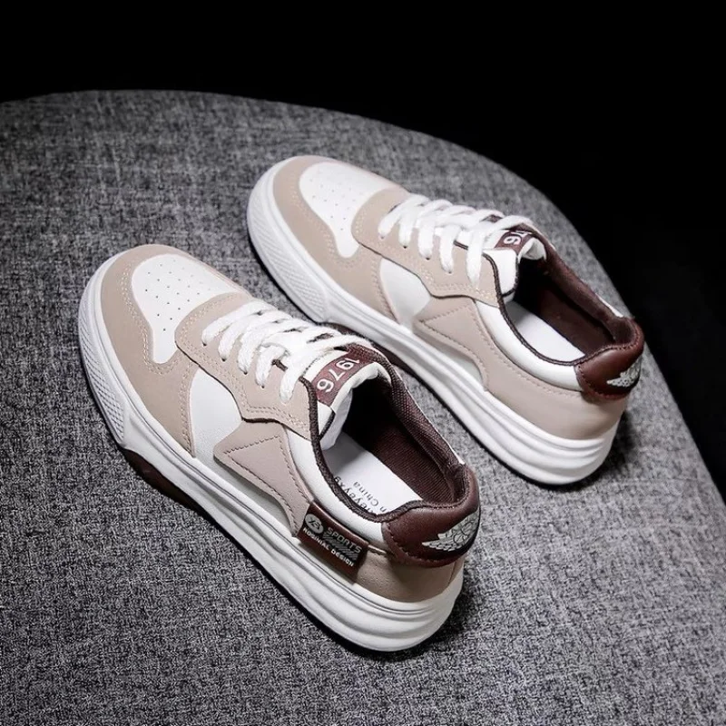 ​2025 New Black & White Geometric Low-Top Sneakers - Breathable Mesh Platform Shoes with Anti-Slip Sole image 5