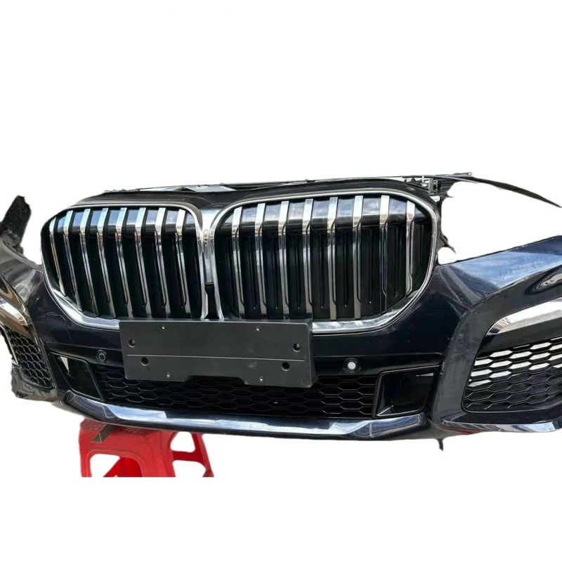 

Suitable for BMW 7 Series G12 E66F02730750740760 front bumper, hood, door, headlight