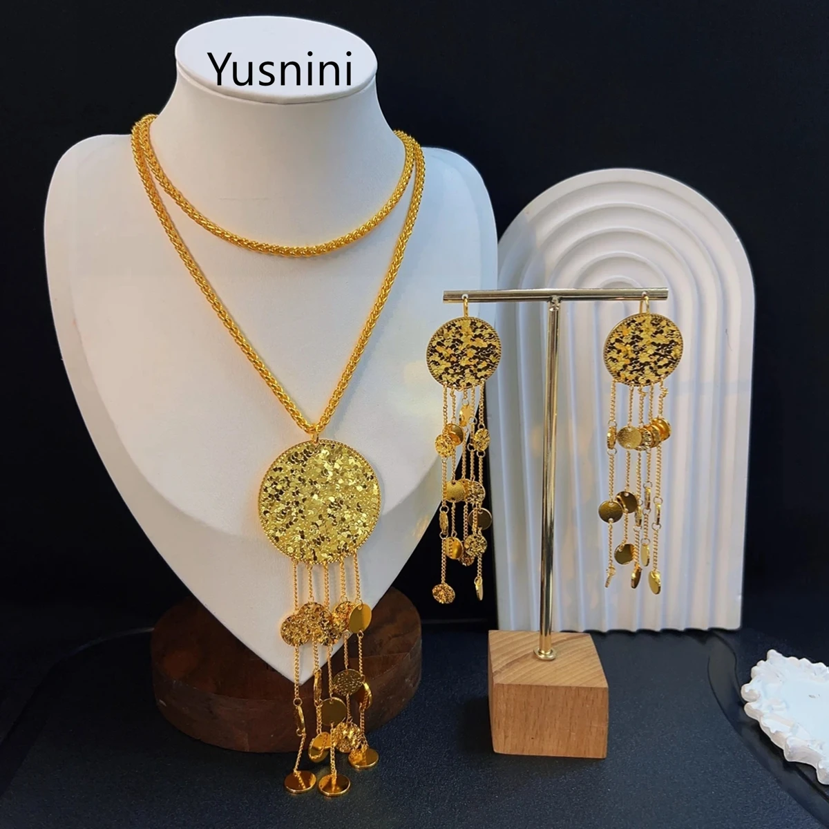New French Dubai Fashion High end 24K Gold Plated Necklace Earrings Exquisite Engagement Party Jewelry Set for Lovers