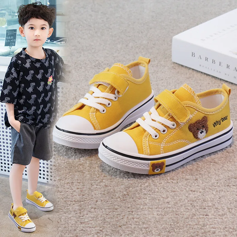 Kids Girls Canvas Shoes New Boys Board Shoes Cartoon Bear Children Cloth Shoes Little Girl Students Soft Bottom Casual Sneakers