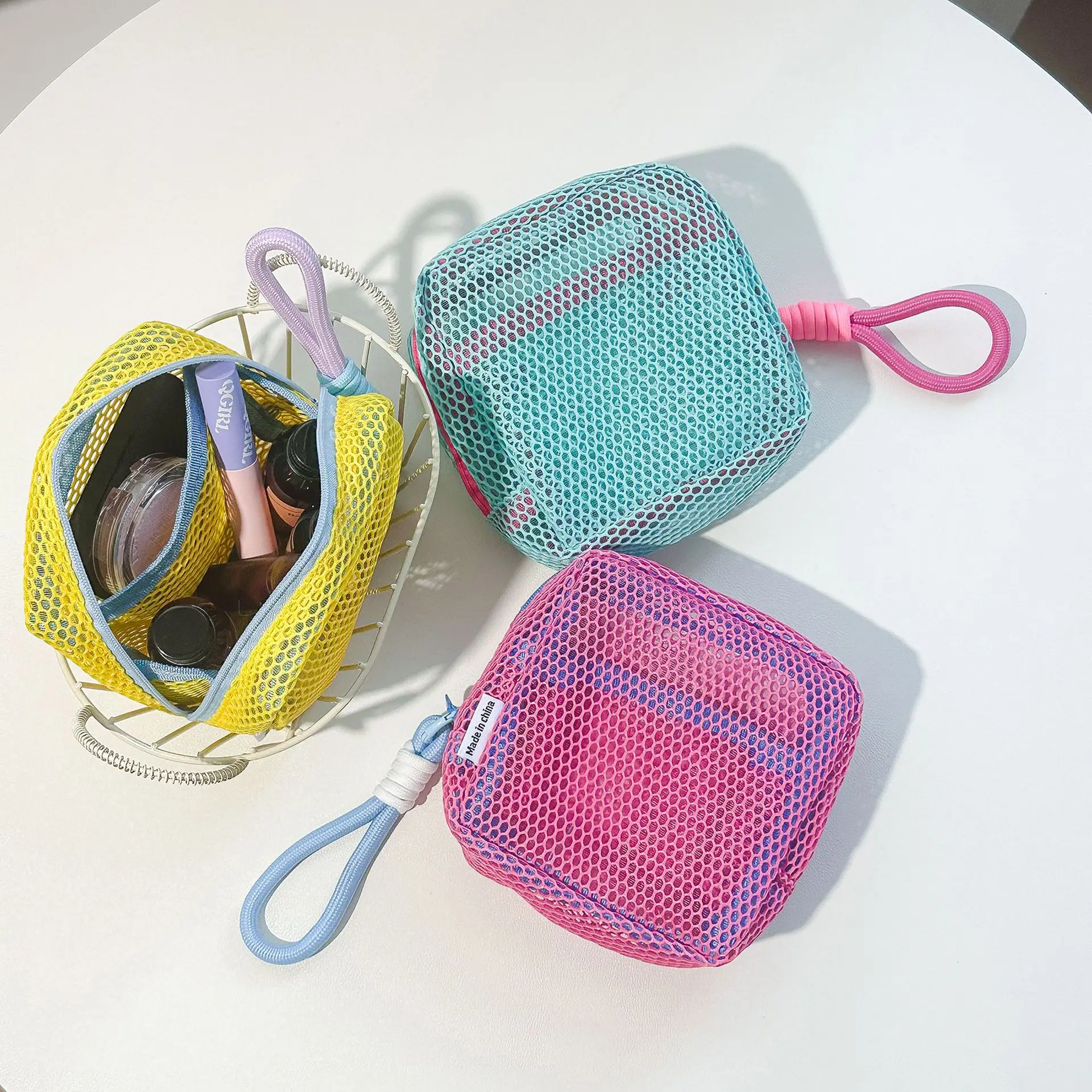 New Fashion Dopamine Color Storage Bag Candy Color Home Large Capacity Mesh Cosmetic Bag Toiletry Coin Purse Home Storage Bag