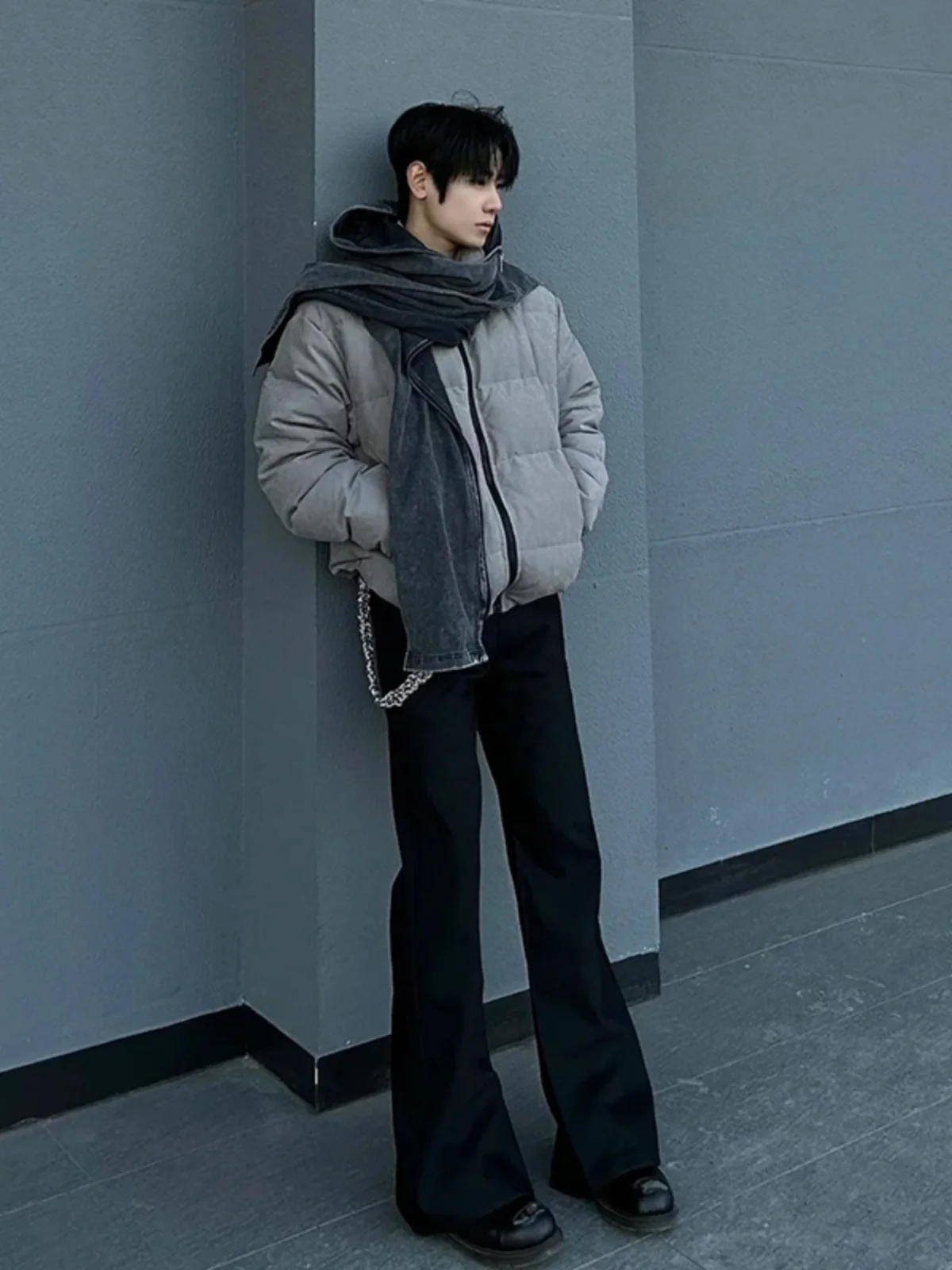 

Мужские черные повседневные утепленные брюки на флисовой подкладке, осенне-зимние, стильные, расклешенные, молодежные, модные, из полиэстера