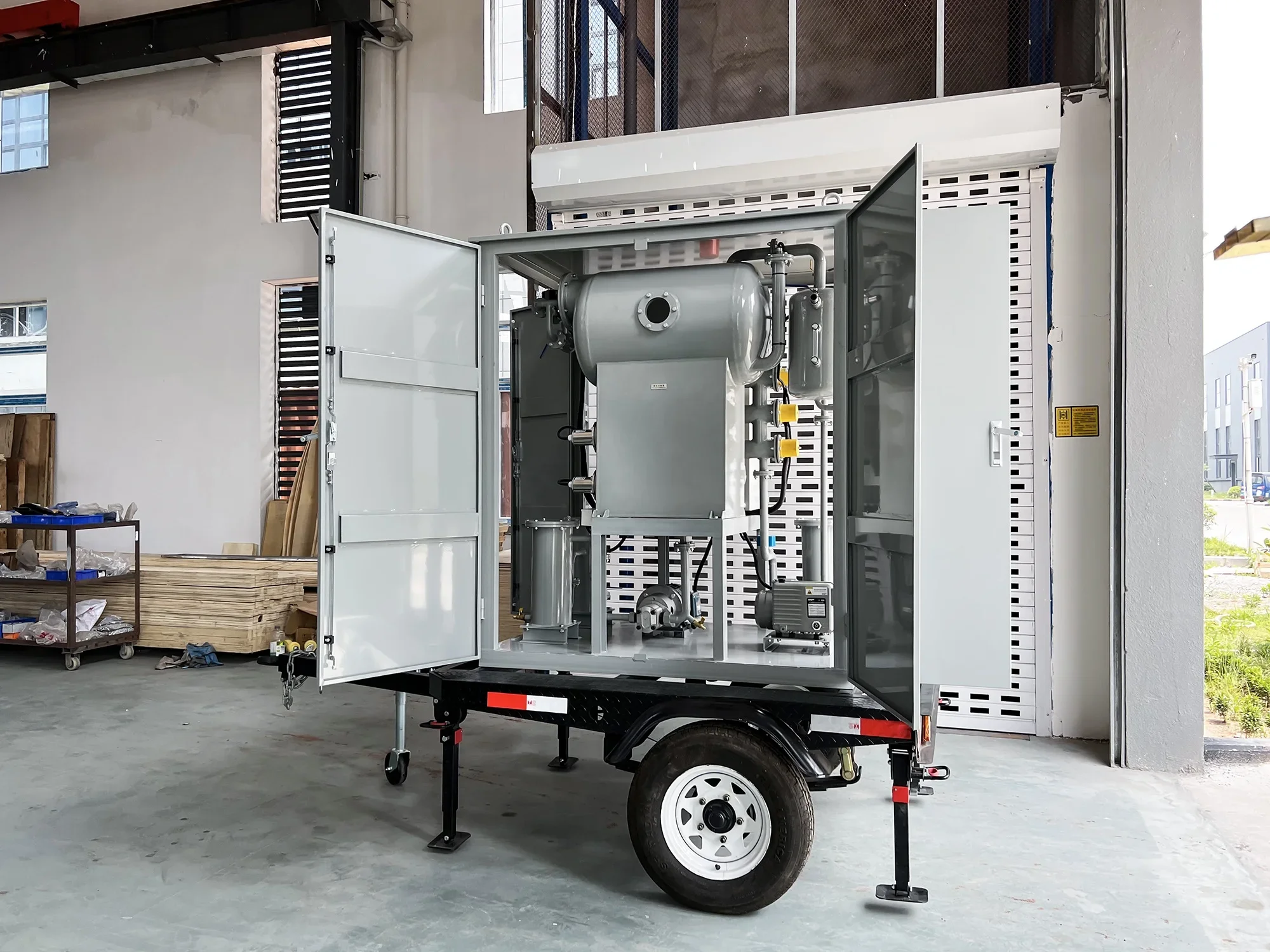 Outdoor Mobile Low Price Transformer Oil Dehydration System