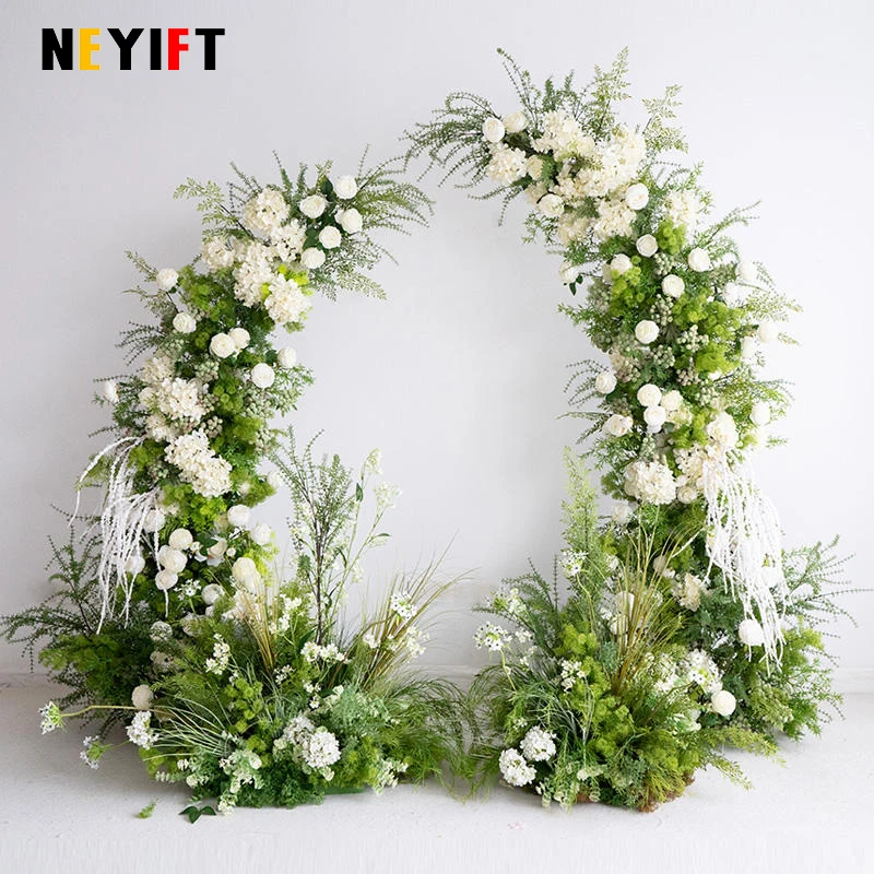 أوراق النباتات الخضراء وخلفية صف الزهور البيضاء للزفاف ، حامل قوس القرن ، ممر المسرح ، لوازم الترتيب ، ديكور الأرضيات #1