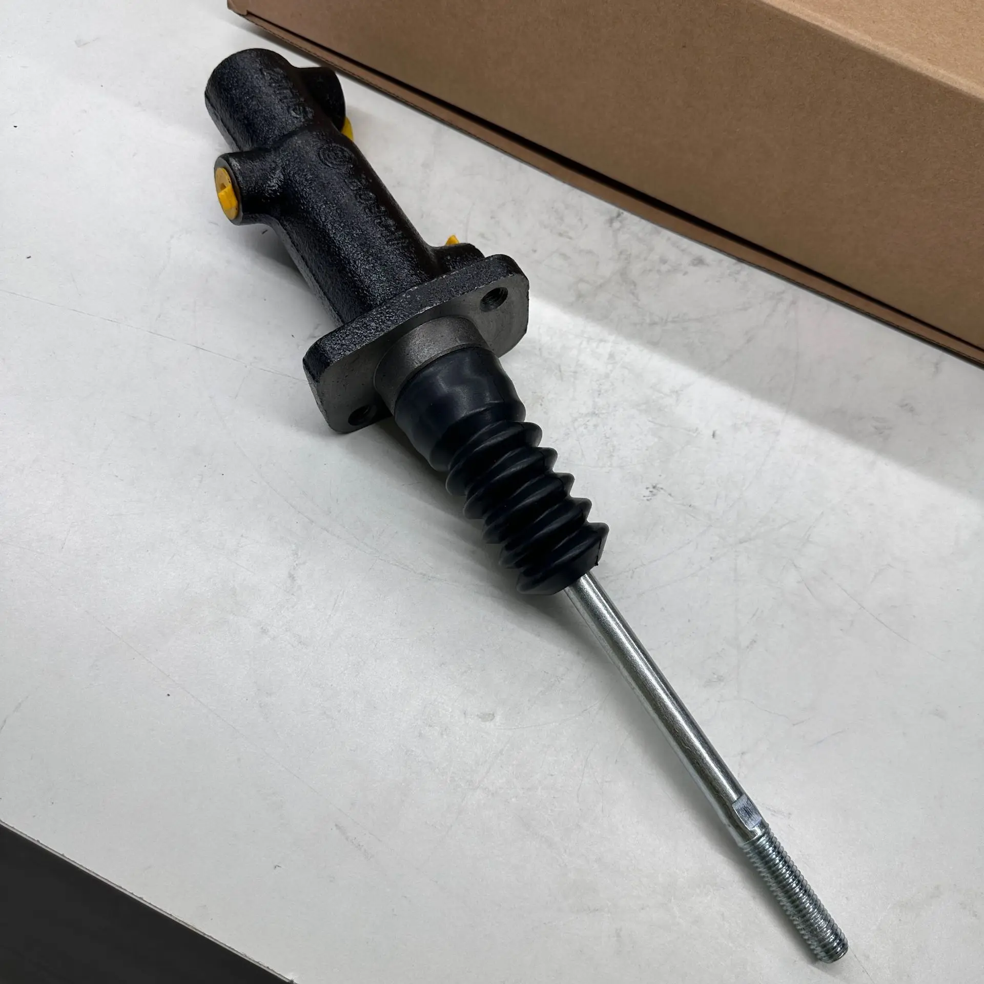 333Y4500 333/Y4500 333-Y4500 Brake Master Pump for Excavators