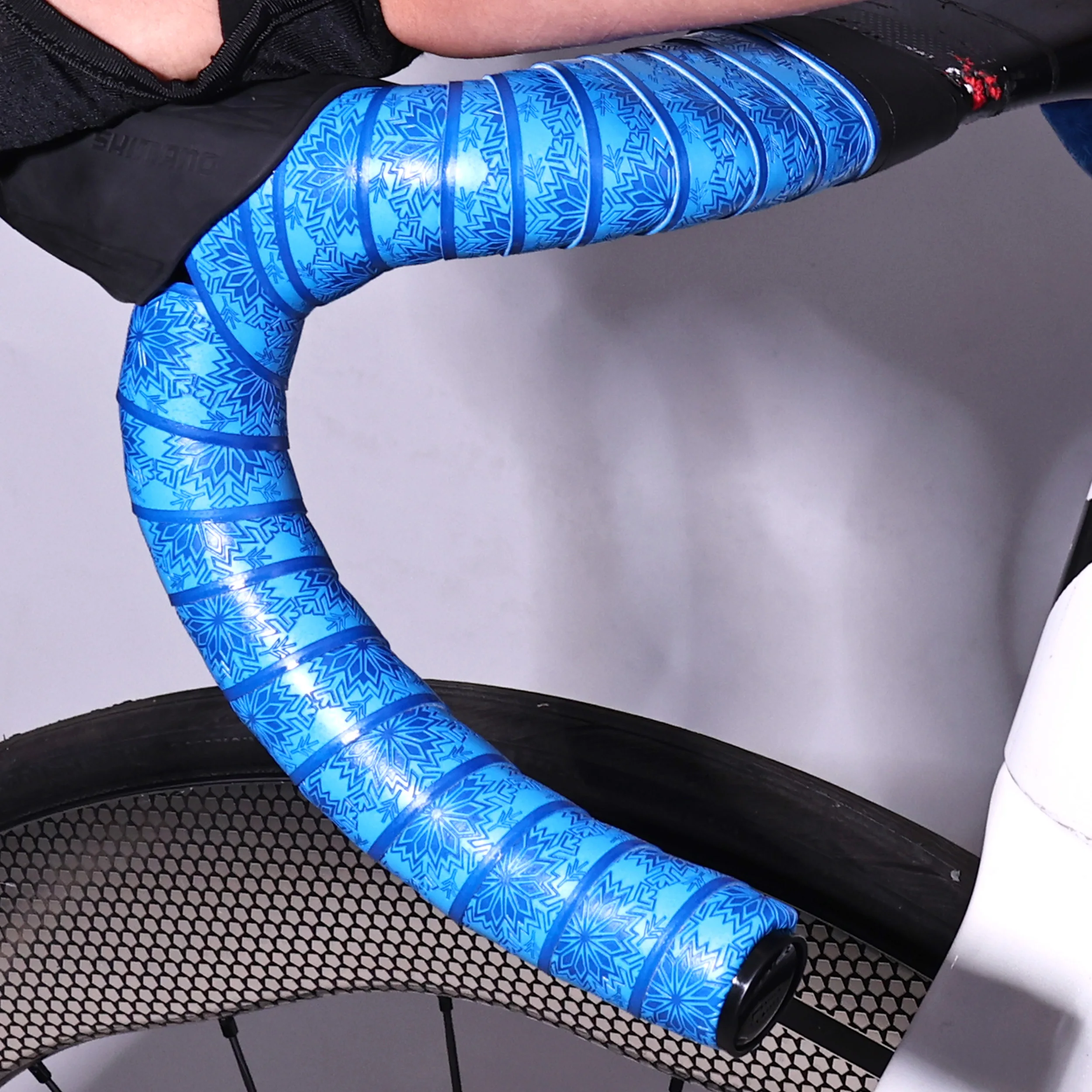 1 Pair Anti-Slip Road Bike Handlebar Tapes Shock-absorbing Cycling Anti-slip Handlebar Bar Tape Wear-Resistant Bicycle Wrap Tape