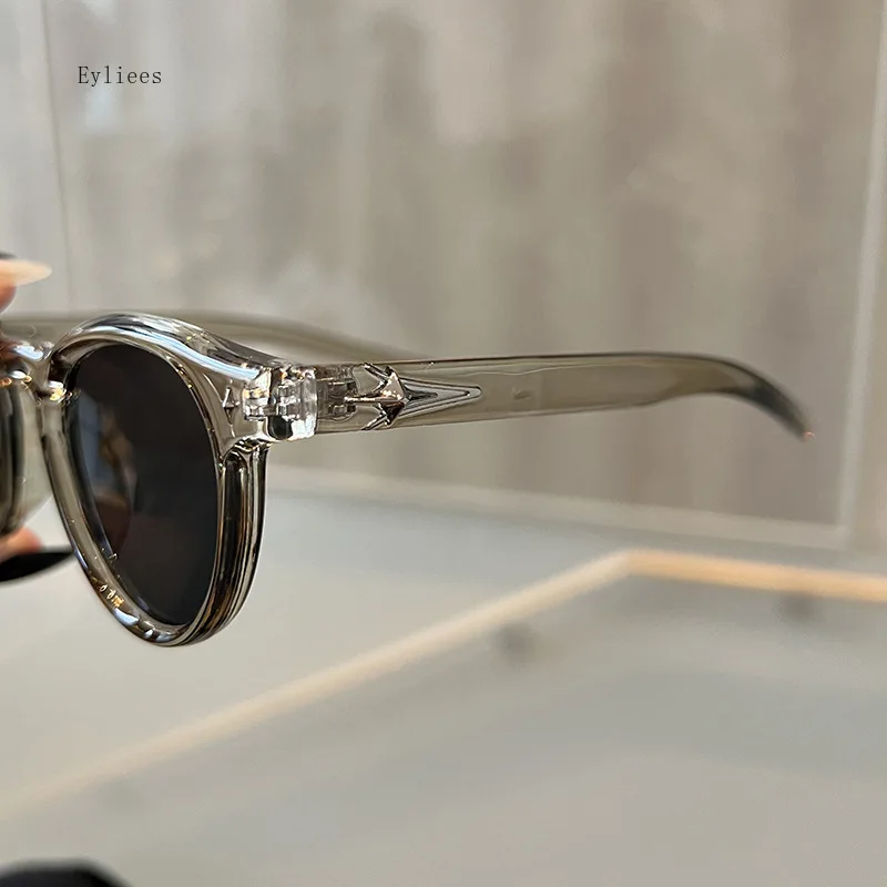 

Retro Oval Frame Sunglasses Personality Catwalk Small Frame Sunglasses Glasses Men's/Women's Universal UV400 Eyewear gafas