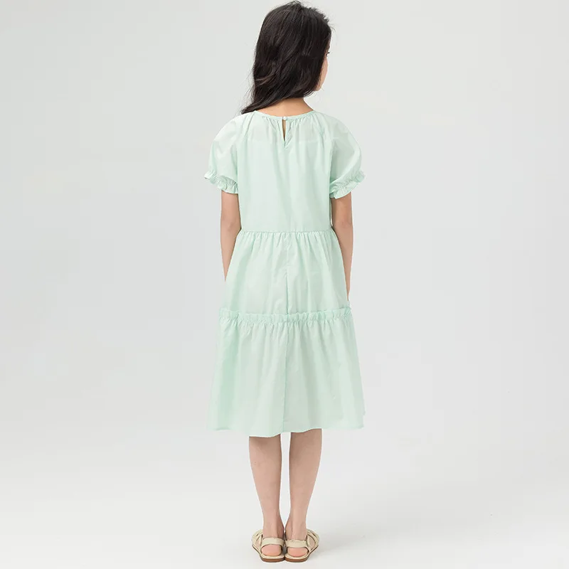 New summer dresses for girls in 2026: cake-style dresses in solid colors for medium and large children 3