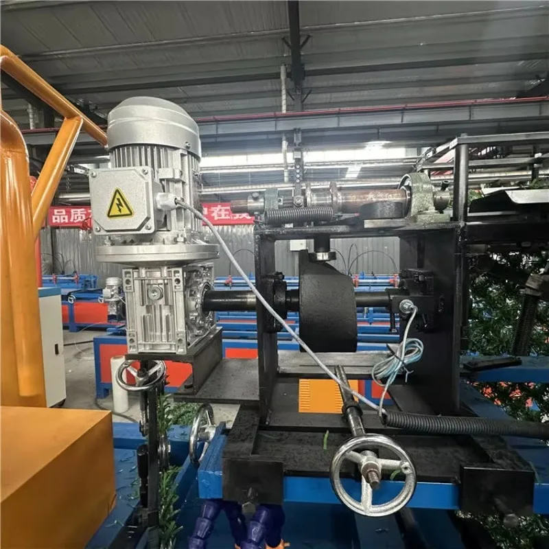 Customized PLC-Controlled Low-Noise Chain Link Fence Making Machine For Agricultural Farm Fencing Industrial Workshop Site Safe