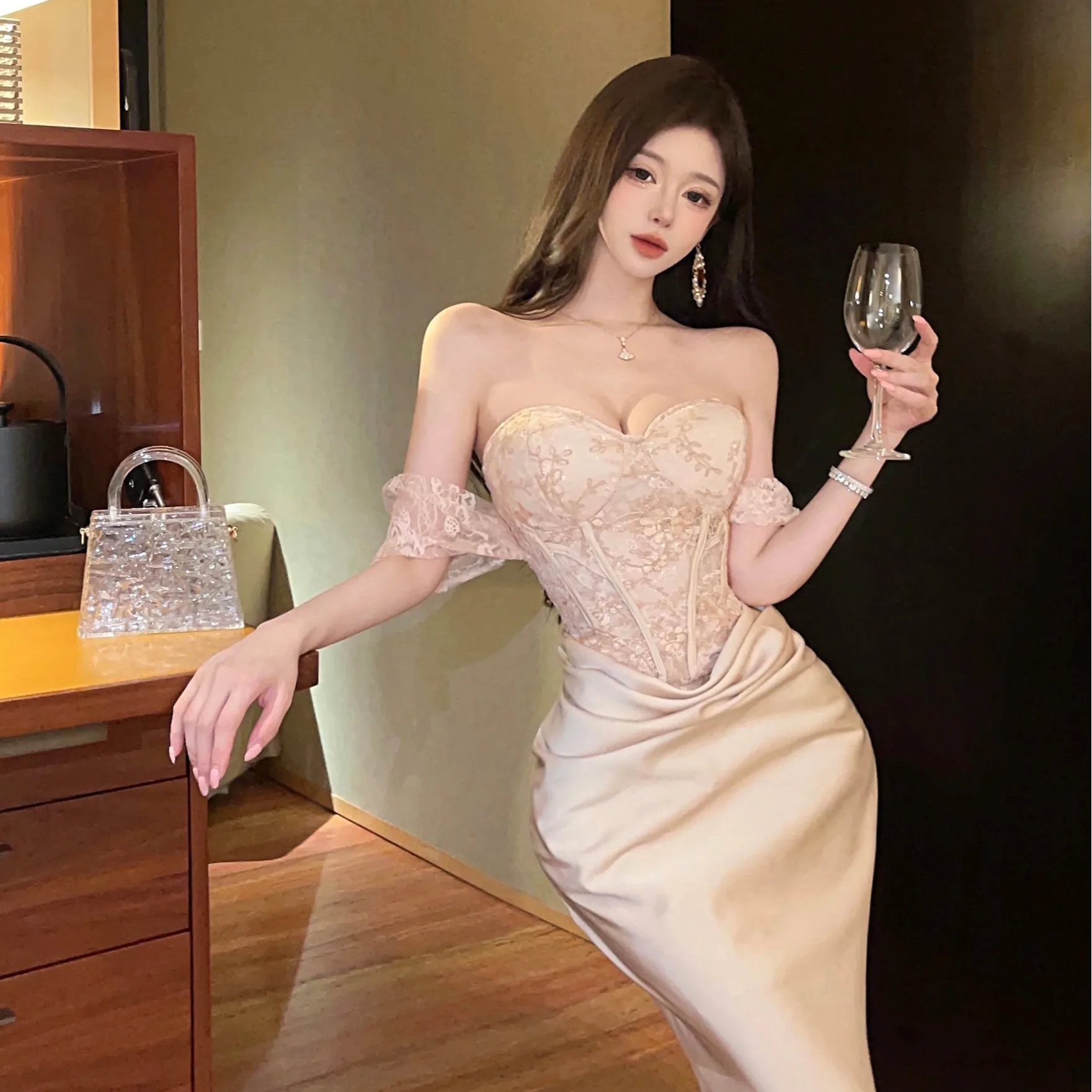 

Backless Sexy Evening Birthday Party Maxi Dresses Women Summer Sleeveless Strapless Patchwork Long Dress Elegant Ladies Dress