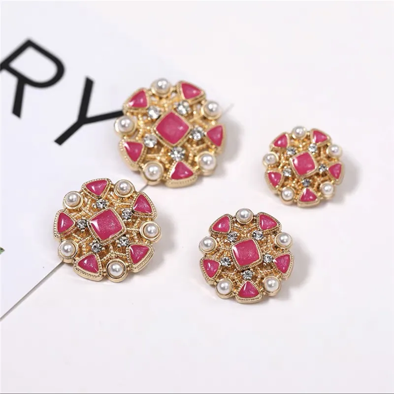 Luxury Round Sewing Accessories Buttons for Clothes Gemstone Rhinestones Decorative Buttons for Clothing Buttons for Coat Jacket