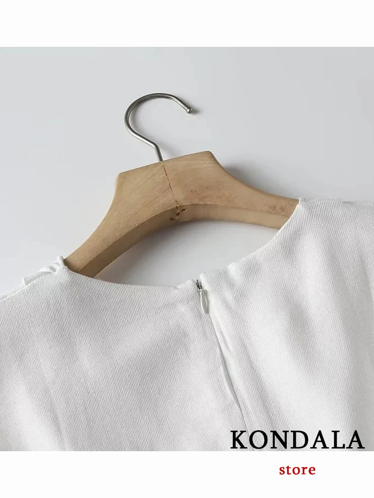 KONDALA Chic Casual Solid White Folds Linen Sleeveless Women Vest Fashion 2023 Summer Streetwear French Cross V Neck Luxury Top