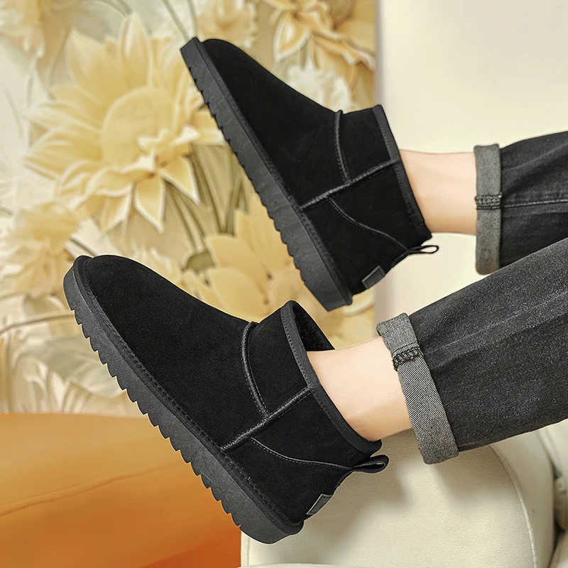 

Winter Couple's Large-sized Flat-bottomed Short-fleece Warm Anti-slip Solid-color Simple Design and Fashionable Snow Boots