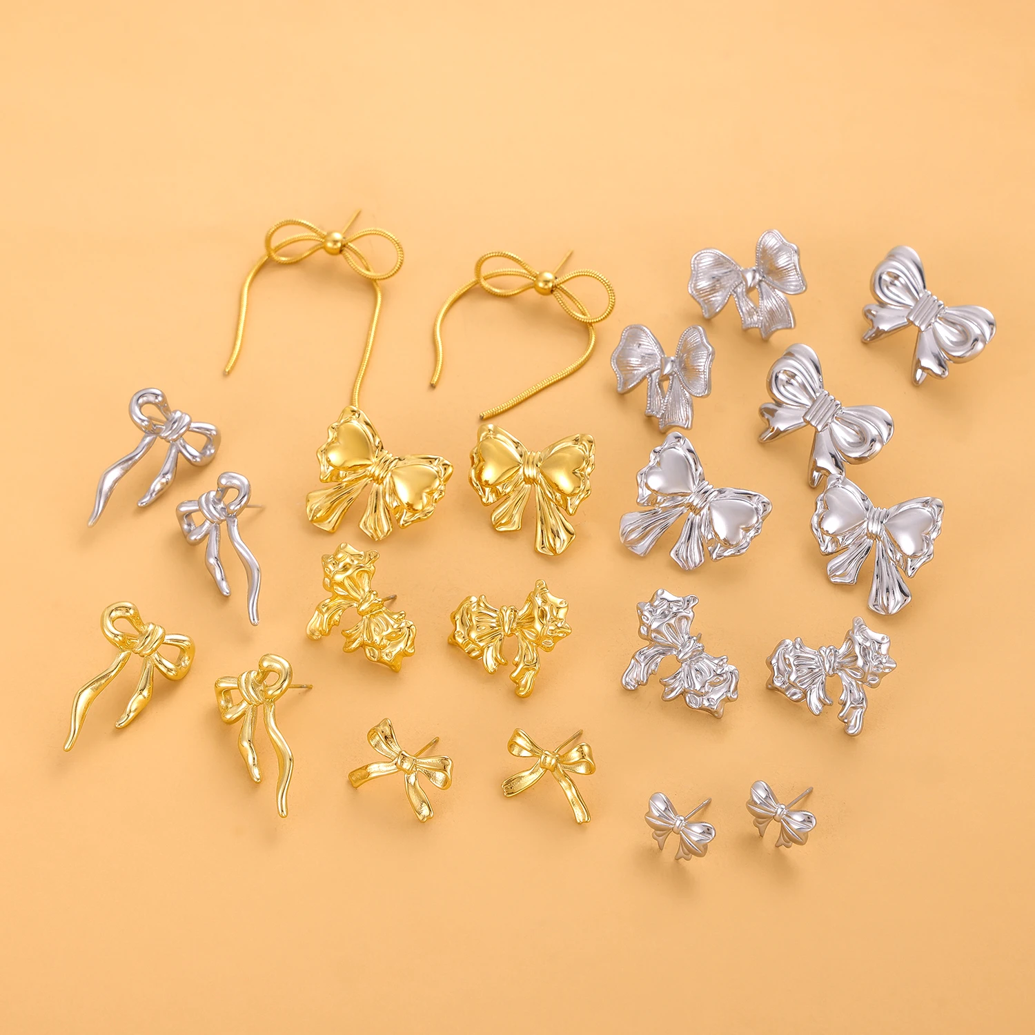 Gilded Bow Earrings with Pearls - Waterproof 18K Gold-Plated Stainless Steel for Daily Wear