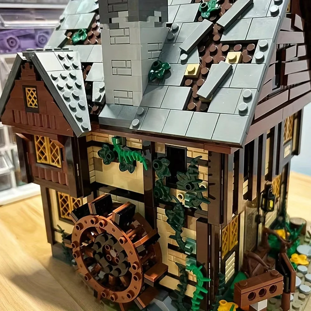 

2316 деталей, креативный конструктор MOC «Волшебный дом», уличный пейзаж, хижина лесной сестры, декор, детский праздничный подарок, строительные блоки 21341