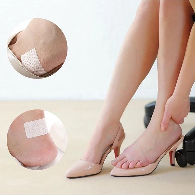 2 لفة طوق امتصاص العرق وسادة المتاح ذاتية اللصق تنفس منصات العرق تي شيرت أبيض طوق الرقبة قبعة ماصة ملصق