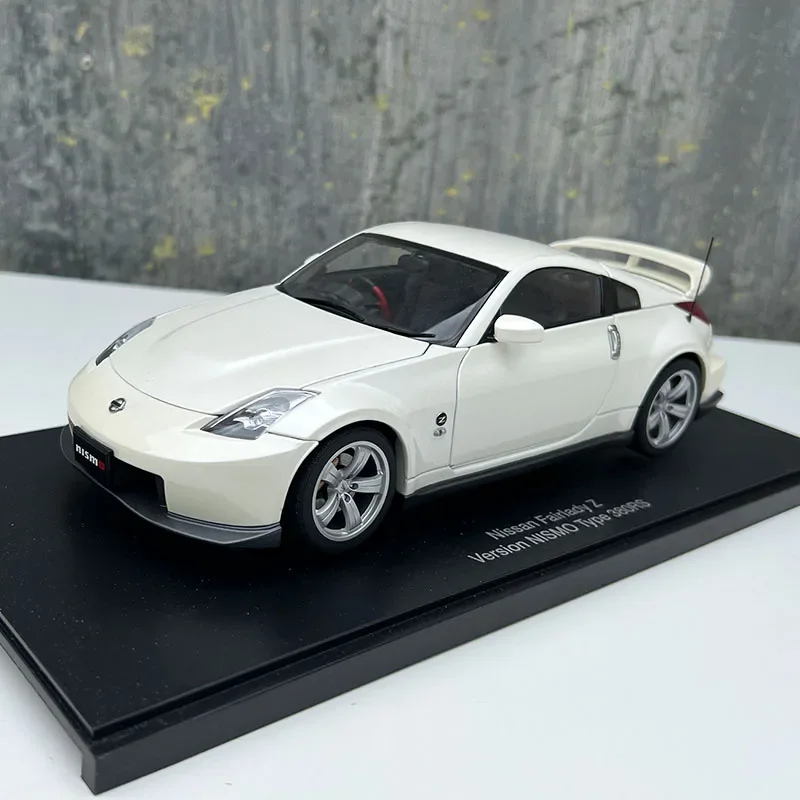 

Модель автомобиля Autoart 1:18 Fairlady 380RS, белая, JDM, имитация, лимитированная серия, полностью открывающаяся, из металлического сплава, статическая, подарок