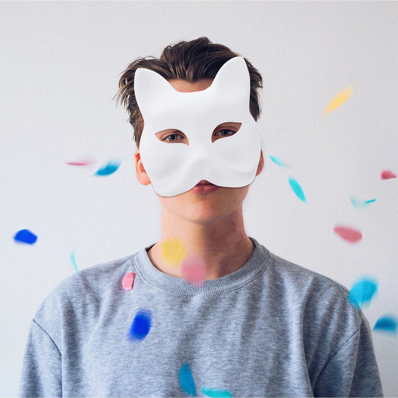 

12Pcs Paintable Mask DIY Unpainted Animals Masquerade Props White Mask for Halloween Role-Playing Cosplay Accessories