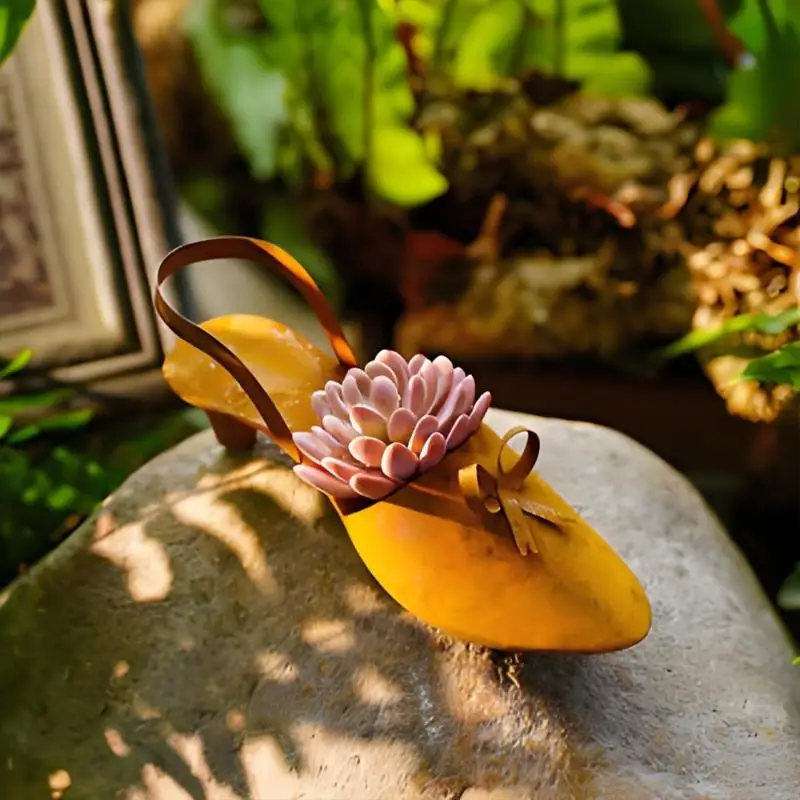 G6KF Rural High Heel Flower Basket For Outdoor Garden Decors Iron Decorative Outdoor Flower Pot