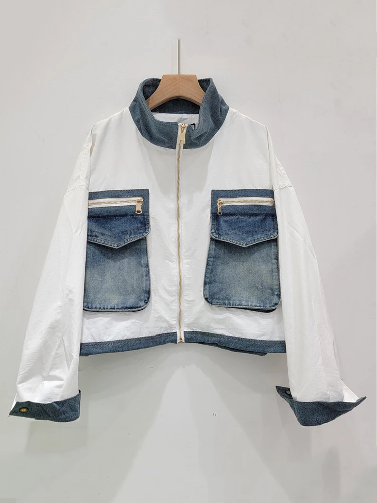 DEAT Fashion New Women\'s Spliced Denim Pockets Coat 2024 Summer Trendy Stand Collar Long Sleeve Zipper Jacket Female 29L7864