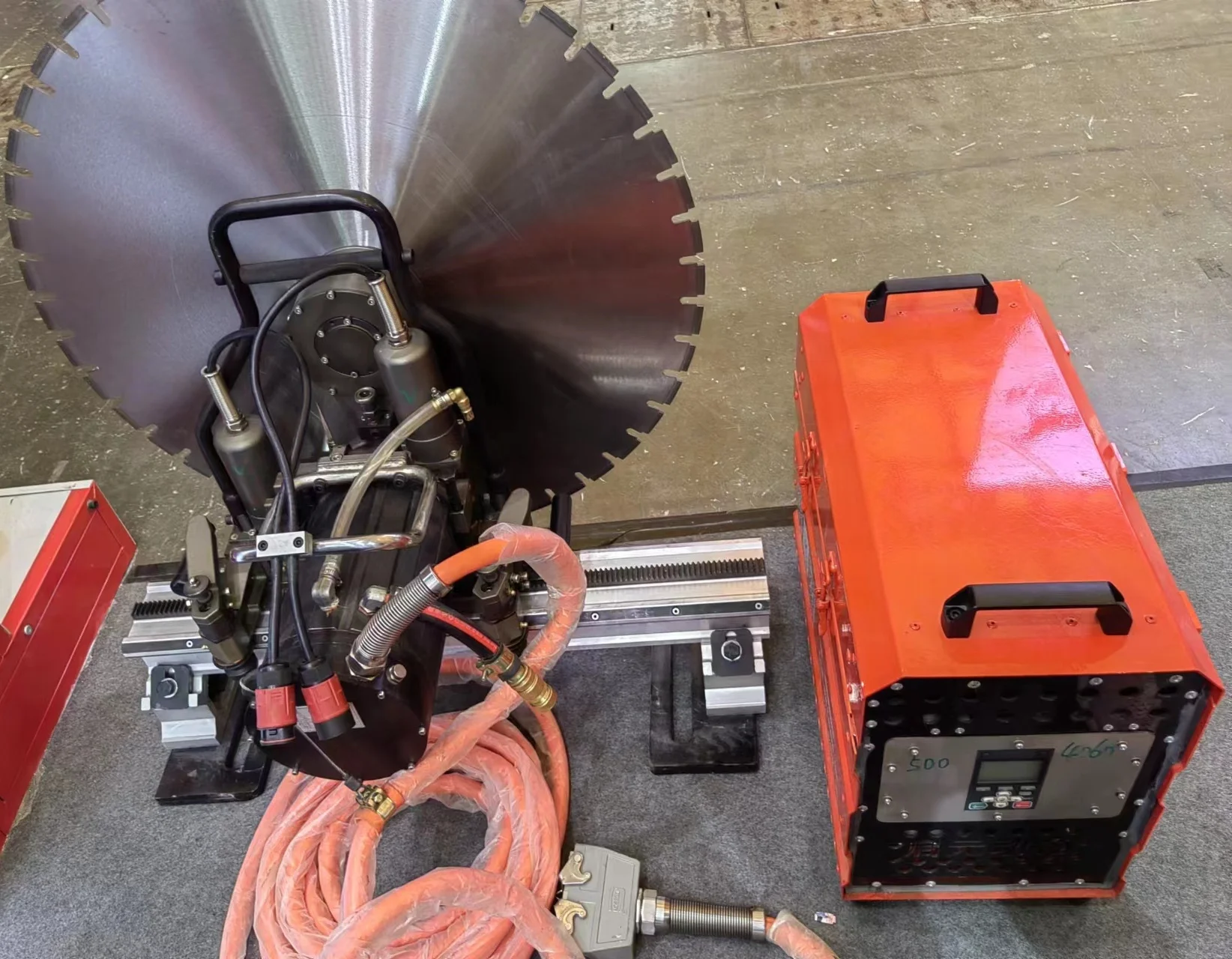 Customized Popular Model China Factory High Frequency Wall Saw Machine for Building Construction Wall Concrete Cutting