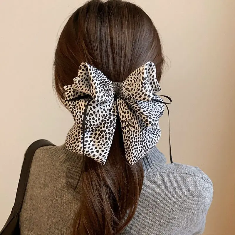 

Spring and Summer High-end Coffee Color Multi-layer Leopard Print Bow for Womenretro Temperament Hair Style Shark Clip
