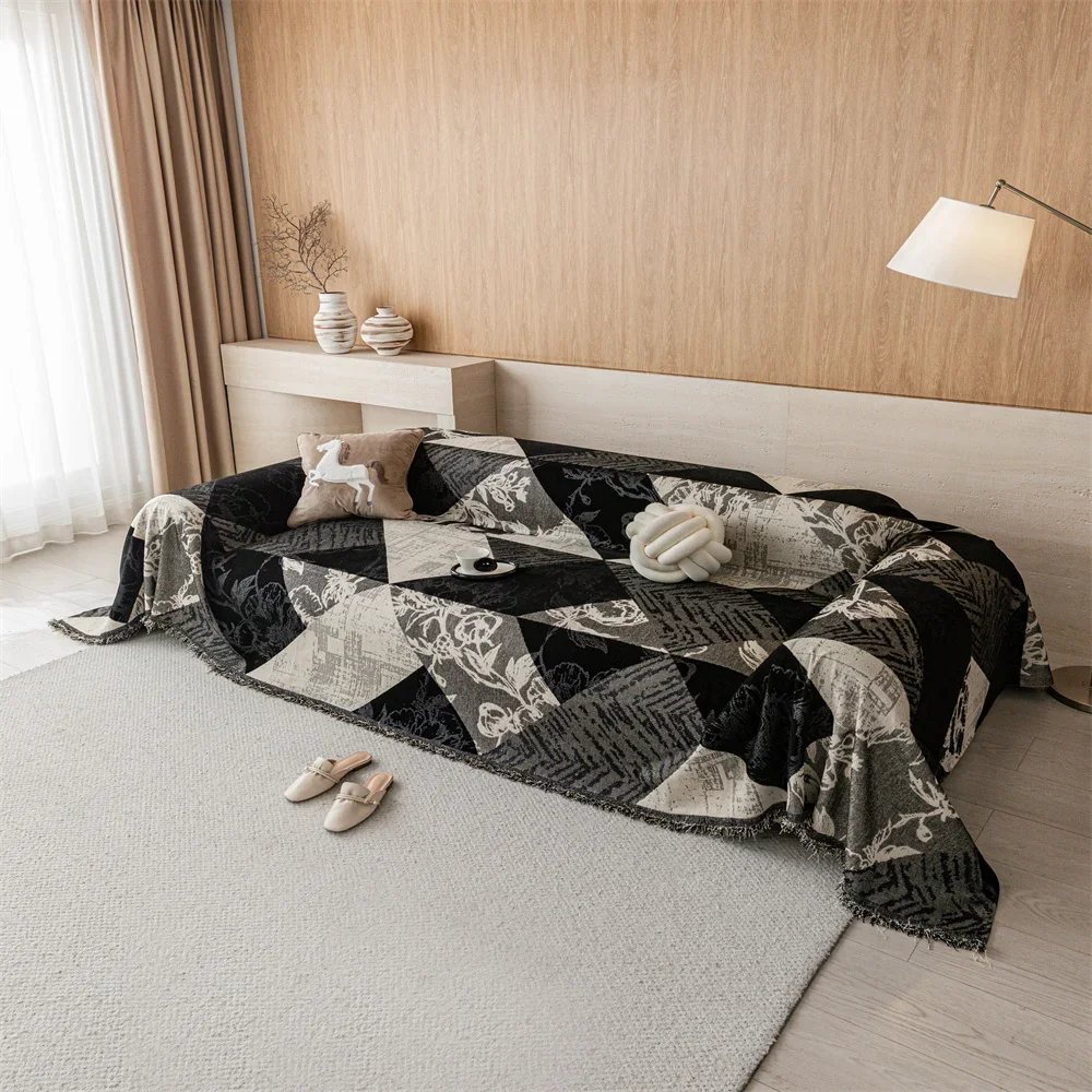 2026 Retro French Style Light Luxury Sofa Cover Universal Non-Slip All-Season Fabric High-Quality Sofa Slipcover Anti-Cat