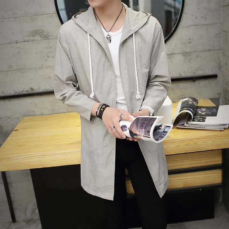 

Мужские тренчи бежевого цвета в стиле британского гот-панка, удлиненные, однотонные, черные, серебристые, хаки, осенне-зимние, для отдыха