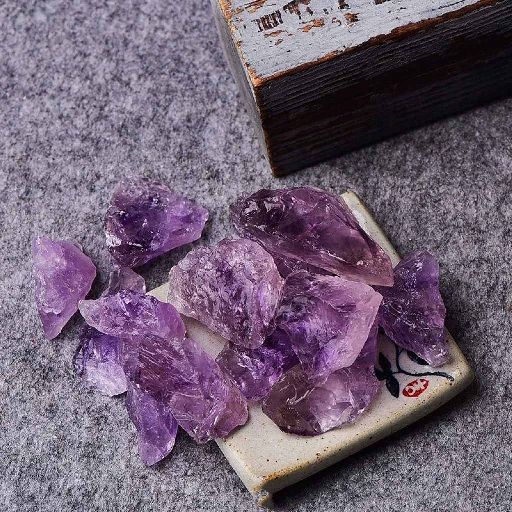 

Real Crystal Lavender Amethyst Trigonal Healing Stones Natural Stone Aromatherapy Stones Home Decor Party Favors