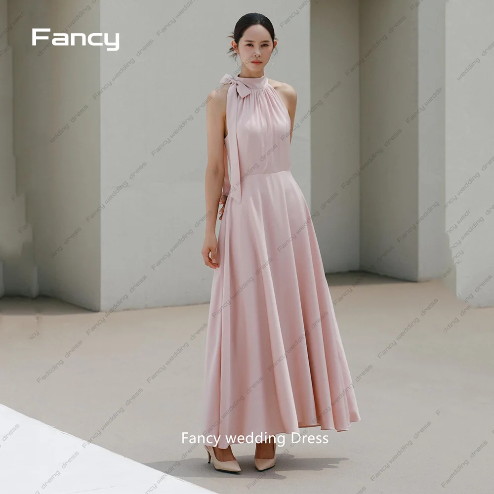 Fancy Korea Pink Halter abito da sposa servizio fotografico senza maniche morbido raso lunghezza del tè abito da sposa fiocco abiti da sera da sera